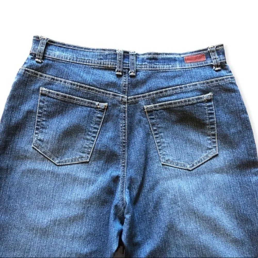 5 for $25 ❄️ Gloria Vanderbilt blue jeans Size 12 Short - Picture 6 of 9